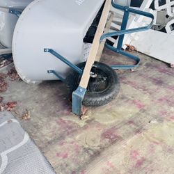 Heavy-Duty Wheelbarrows – Like New!