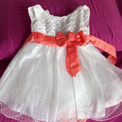 Beautiful Kids Dress White And Peach Size 3