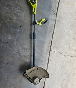 RYOBI 18V ONE+ Cordless String Trimmer / Edger
