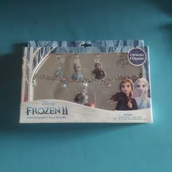 Disney Frozen 2 Interchangeable Charm And Bracelet 