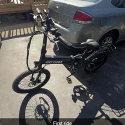 Go Trax Foldable E-bike 