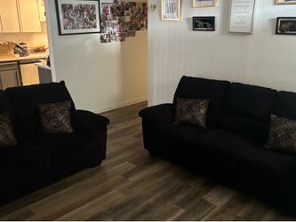 Furniture set/tables/lamps/65inch Tv