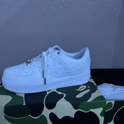 WHITE BAPESTA SIZE 11
