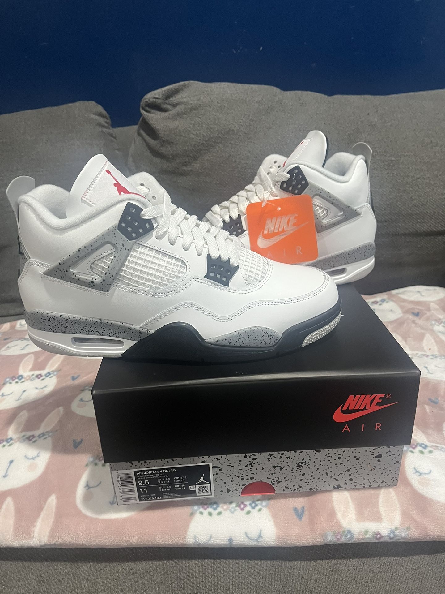 Air Jordan 4 Cement Size 9.5