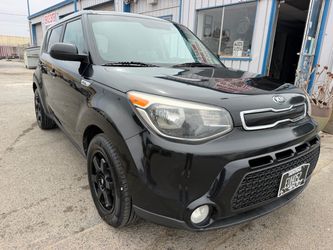 Kia Soul Hatchback – Black