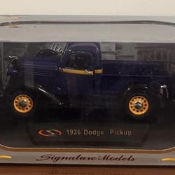 Signature Models: 1936 Dodge Pickup Truck (Blue) 1/32 Scale.