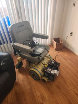 Power wheelchair hoveround mpv5
