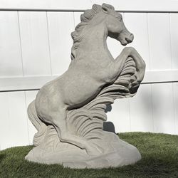 Concrete Horse 