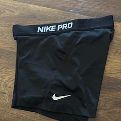 Nike pro small