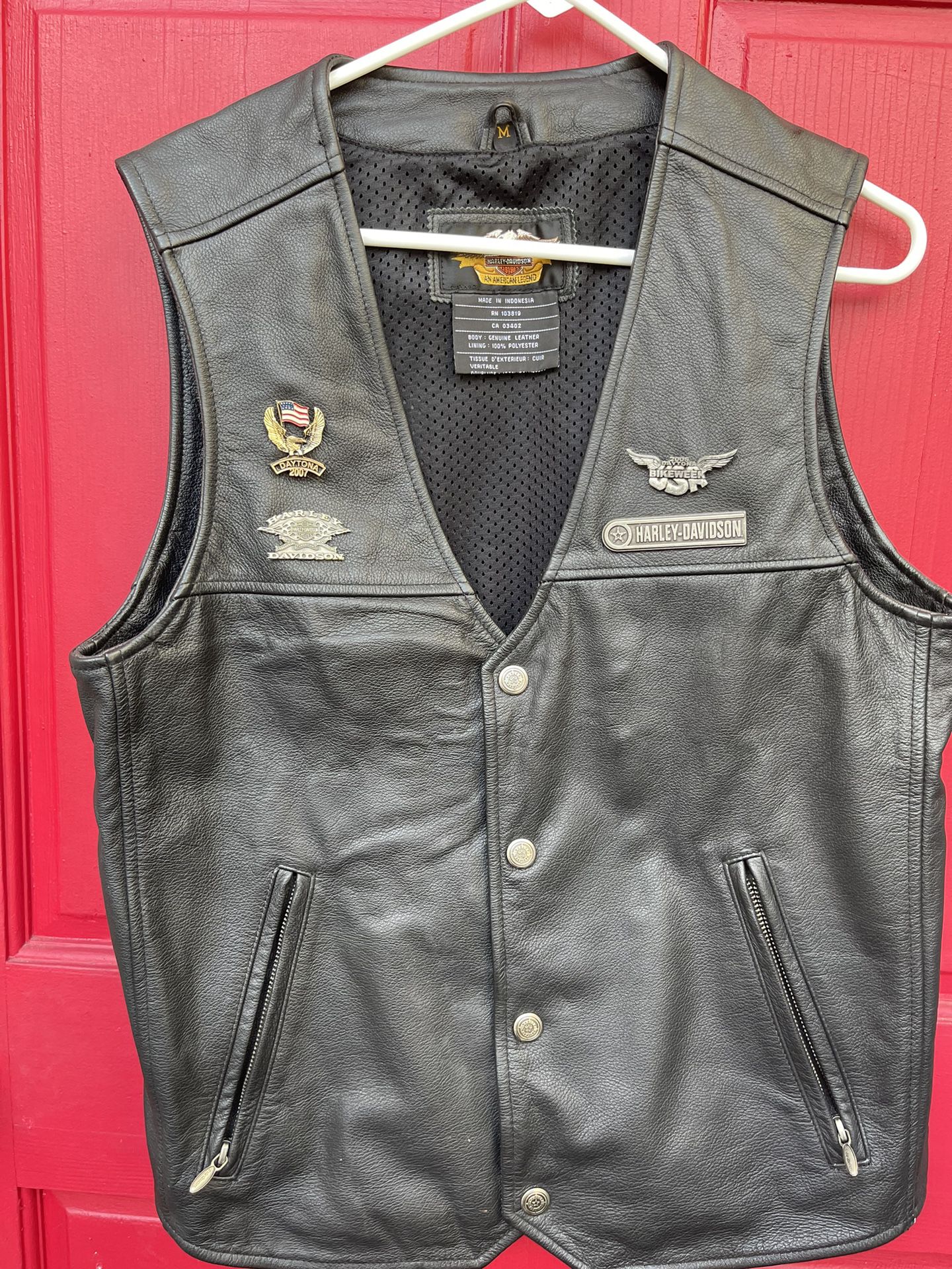 Harley Davidson Men’s Leather Vest Medium