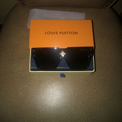 Louis Vuitton Cyclone Sunglasses New 