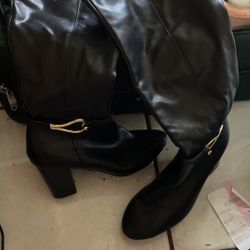 Women Black Boots 9.5