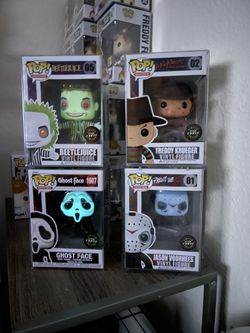 ghostface glow funko