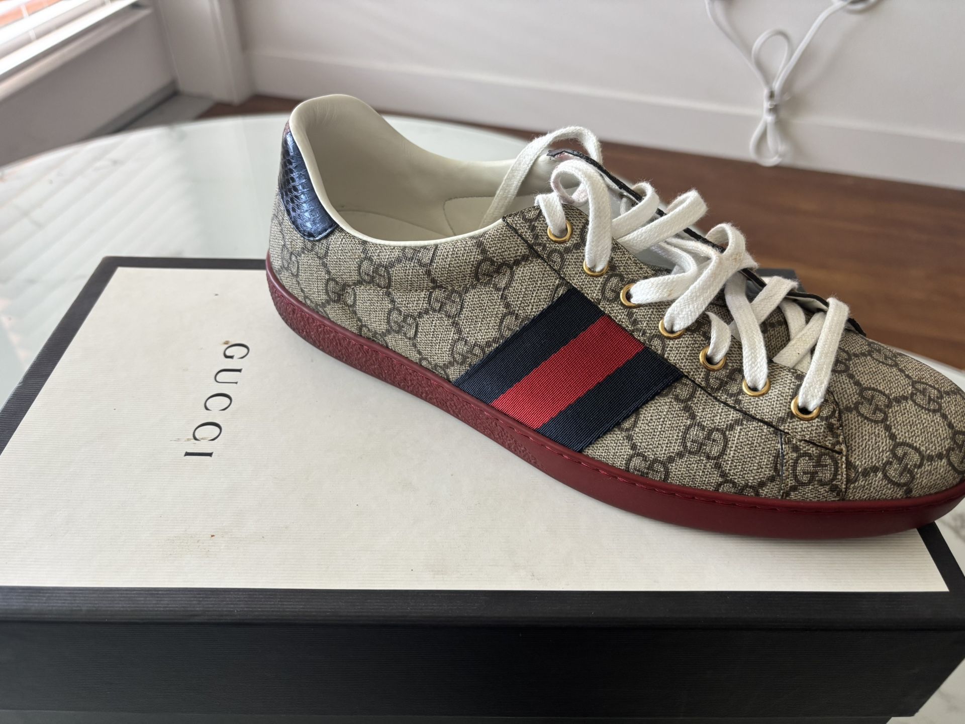 Gucci Shoes Size 11
