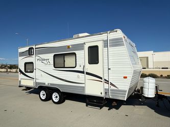 2009 Fleetwood by pioneer