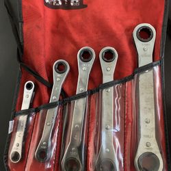 PROTO Ratcheting WRENCH SET  STANDARD 5 PUEVE