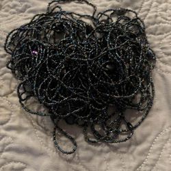 black iridescent necklace tiny beads bead beading crafting jewelry-making embroidery