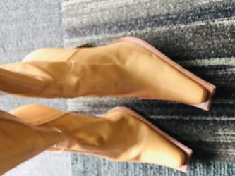 Tan Women’s Boots