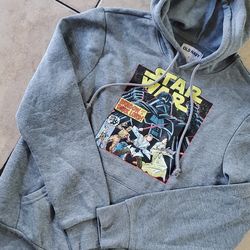 New Star Wars Sweater. Size Small 14/16