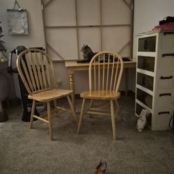 Oak Table 2 Chairs