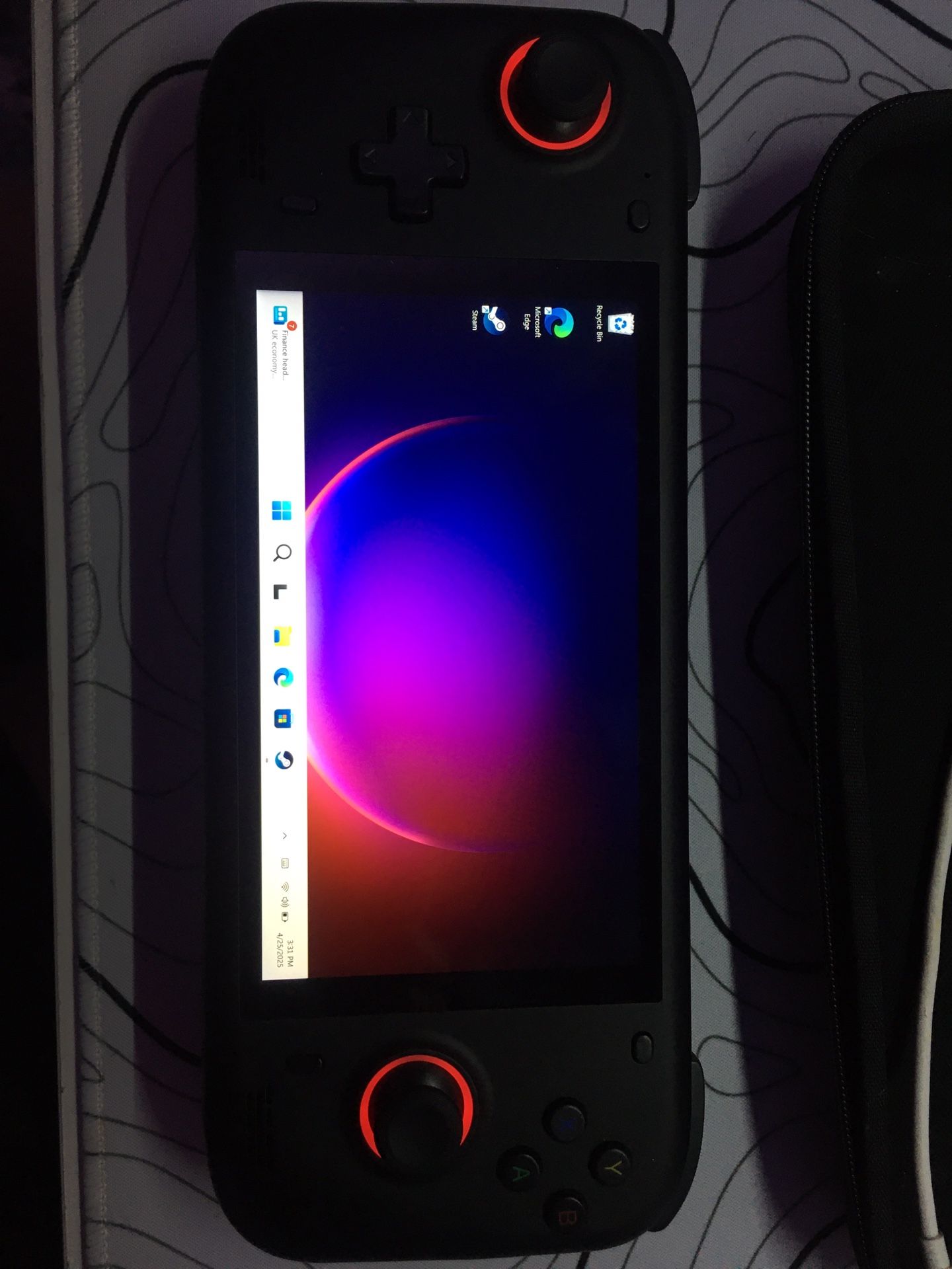 Handheld Gaming PC (AYN Loki Zero) Obo