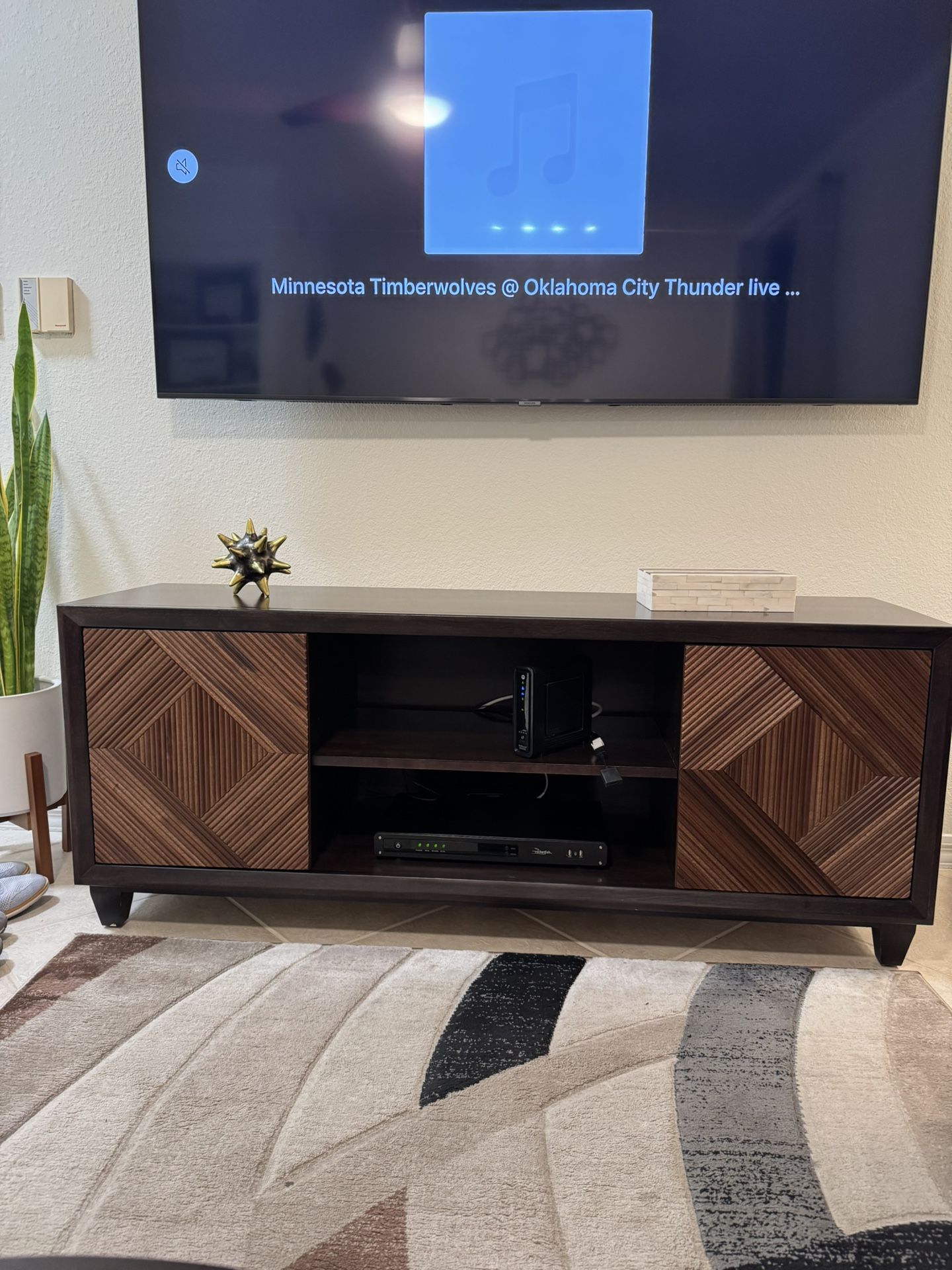TV stand - wooden