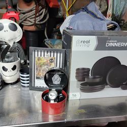 Black Kitchen Ware Set W/ Jack Skellington Decor 23pcs Total