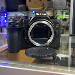 Nikon Z6 III < Open Box 