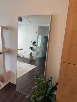 75” Floor Mirror