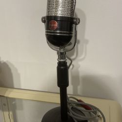 Vintage ALL ORIGINAL Argonne AR-57 Crystal Pill Microphone WORKING W/ Desk Stand