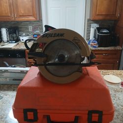 Skill SAW  GREAT SHAPE 