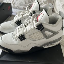 Air Jordan 4