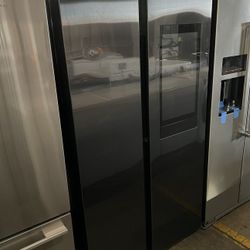 Samsung Black Family Hub Side By Side Refrigerator