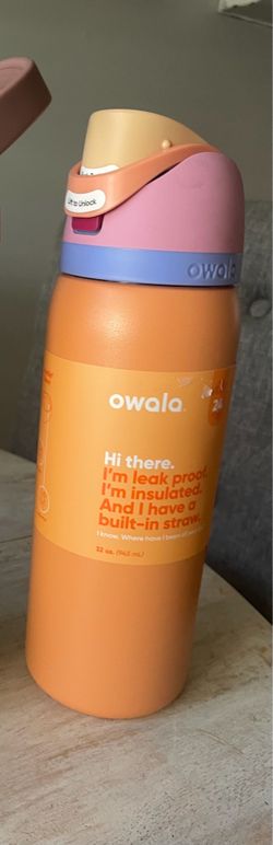 Owala FreeSip stainless steel water bottle