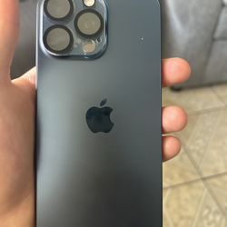 iPhone 15 Blue