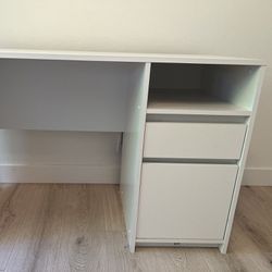 White Desk With 2 Drawers