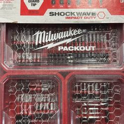 Milwaukee pack out drill bit set
