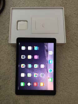 BRAND NEW IPAD 2 air. WIFI + 4G UNLOCKED