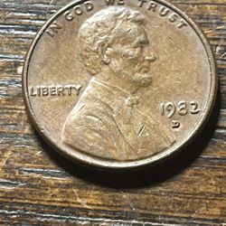 Big 1982 D Penny  3.10 