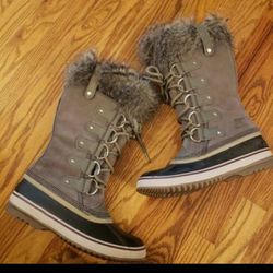 Sorel Joan Of Arctic Women's Size 8 Snow Boots
