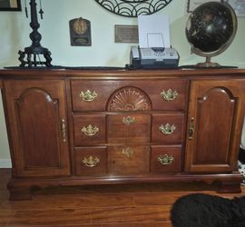 Dining room Buffet / Dresser/ storage cabinet