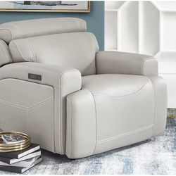 Leather Dual Power Recliner (Cindy Crawford Home)