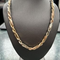 14KT Gold Chain Tri-Color 24 Inches 35 Grams