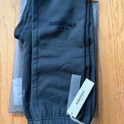 Fear Of God Essentials Pants Size M