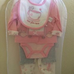 Adorable Premium Baby Girl gift set