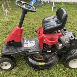 Riding Lawnmower 
