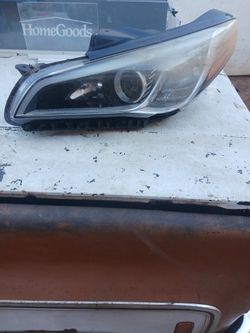 2015-2017 Hyundai Sonata Driverside Headlight