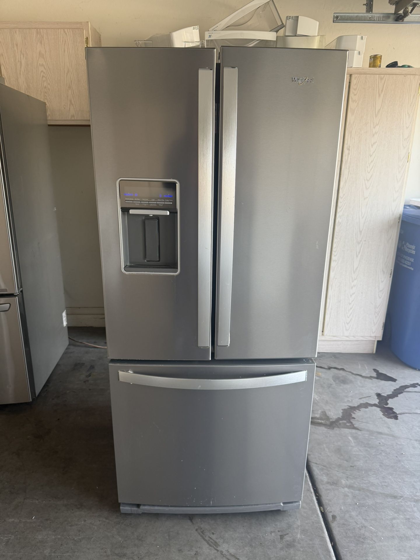 Refrigerator