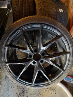 Rim 19” + tires at 80% !!
