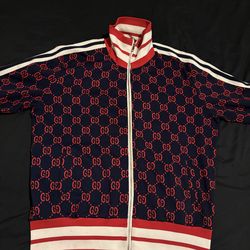 Men’s Designer Sweater Size Large In Great Condition Still!